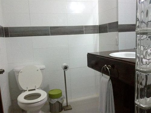 Hotel La Cretonne Ле Ке Екстериор снимка